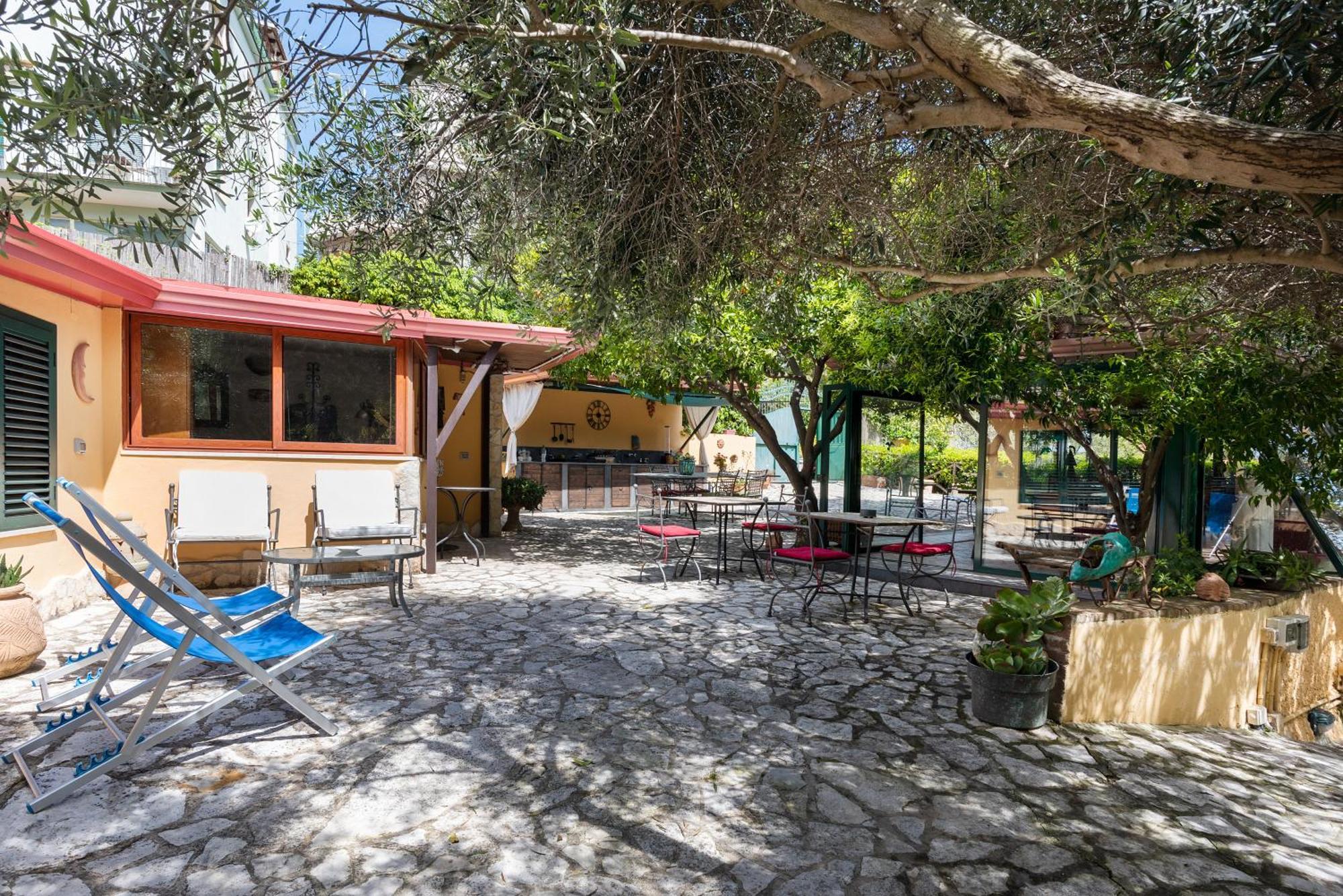B&B La Nave Νάπολη Εξωτερικό φωτογραφία
