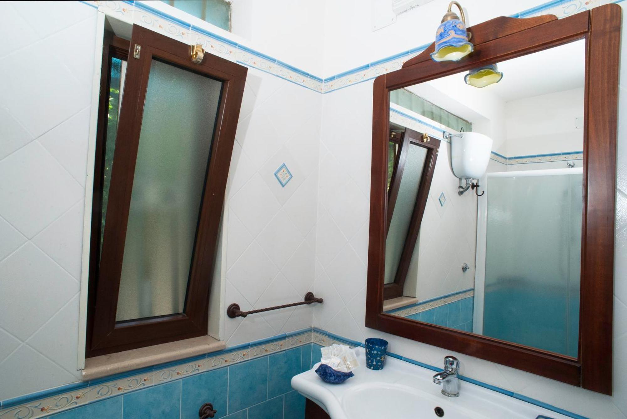 B&B La Nave Νάπολη Δωμάτιο φωτογραφία