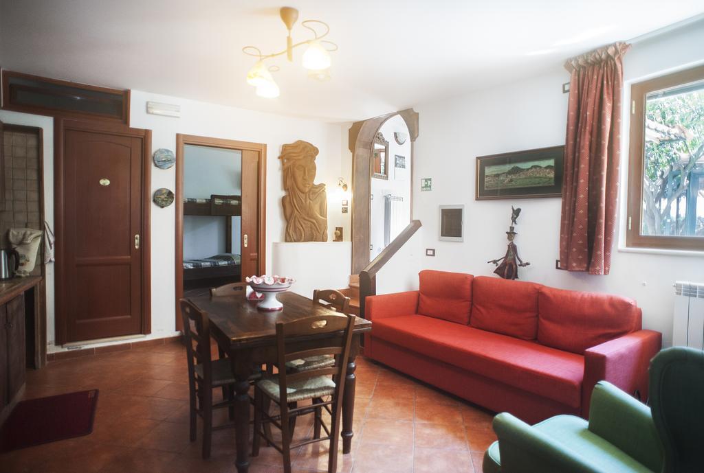 B&B La Nave Νάπολη Εξωτερικό φωτογραφία